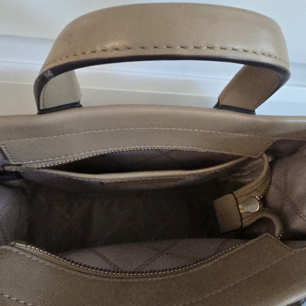 Michael Kors Taupe Leather Satchel with Contrast Stitching - Picture 3 of 8